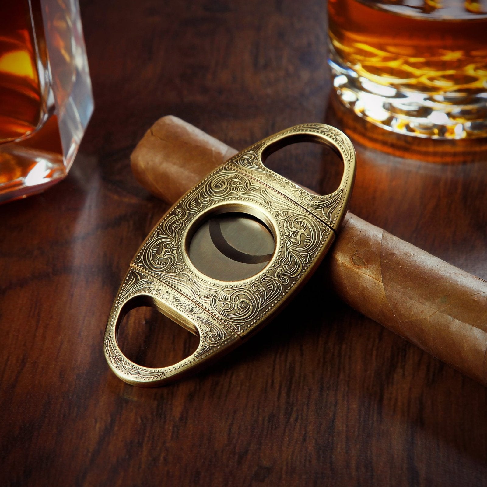 cigar cutter details
