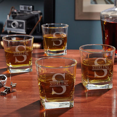 Argos Personalized Whiskey Decanter with 4 Whiskey Glassses