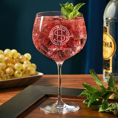 Etched Balloon Red Wine Glass