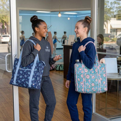 Elarin & Caelune Quilted Tote Carryall Bag for Women being used