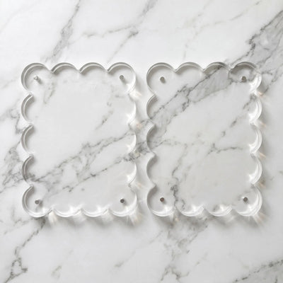 Scalloped Magnetic Acrylic Photo Frame 4" x 6"